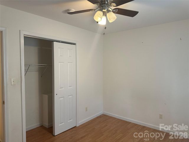 6 Kendrick Court, Flat Rock, NC 28731