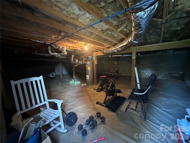 6 Kendrick Court, Flat Rock, NC 28731
