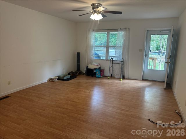 6 Kendrick Court, Flat Rock, NC 28731