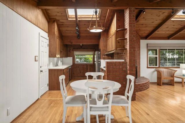386 13th Street, Del Mar, CA 92014