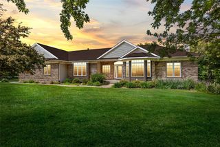 4452 Plumberry Road, Ely, IA 52227