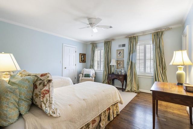 9 Nacoochee Place NW, Atlanta, GA 30305