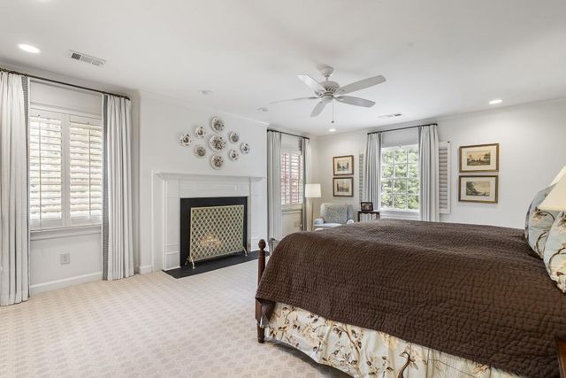 9 Nacoochee Place NW, Atlanta, GA 30305
