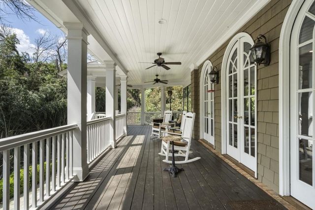9 Nacoochee Place NW, Atlanta, GA 30305