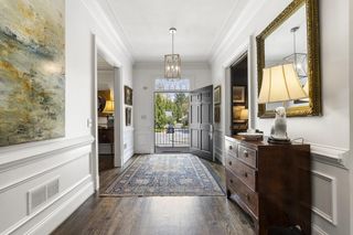 9 Nacoochee Place NW, Atlanta, GA 30305