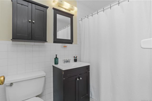 44 Strawberry Hill Avenue APT 1H, Stamford, CT 06902