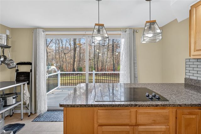 542 Main Street, Hopkinton, RI 02833