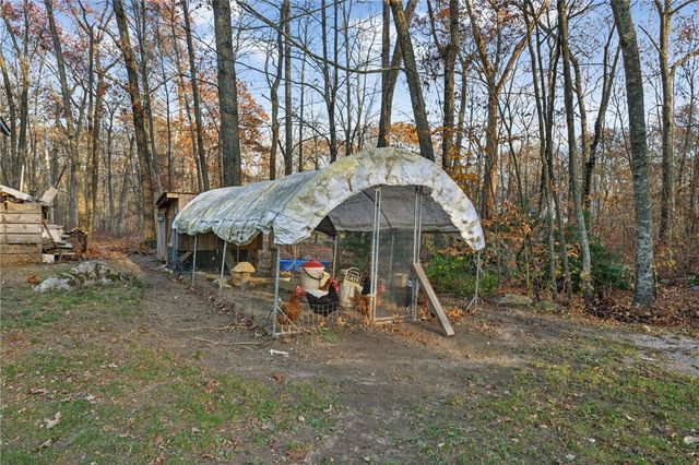 542 Main Street, Hopkinton, RI 02833