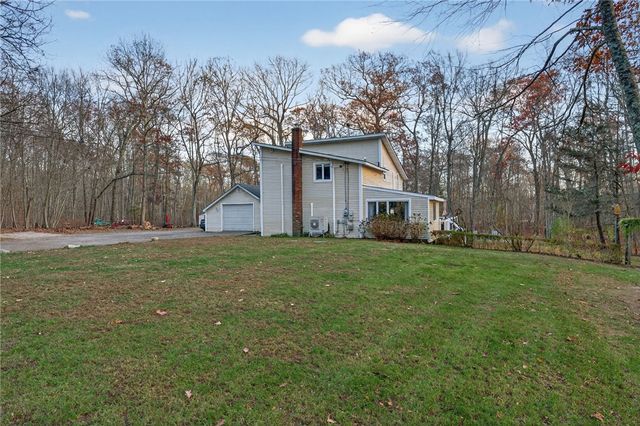 542 Main Street, Hopkinton, RI 02833