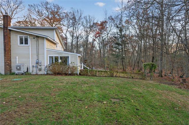 542 Main Street, Hopkinton, RI 02833