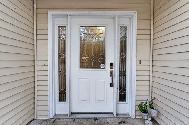 542 Main Street, Hopkinton, RI 02833