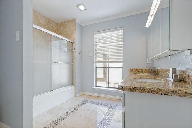 9400 Doliver Drive 59, Houston, TX 77063