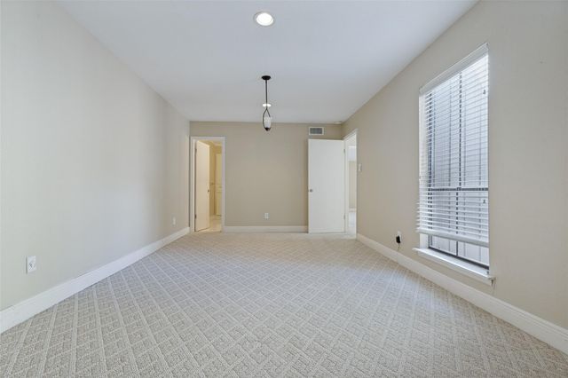 9400 Doliver Drive 59, Houston, TX 77063