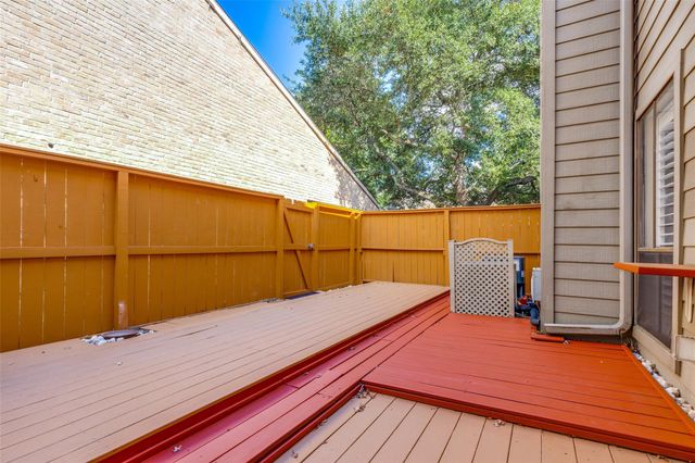 9400 Doliver Drive 59, Houston, TX 77063
