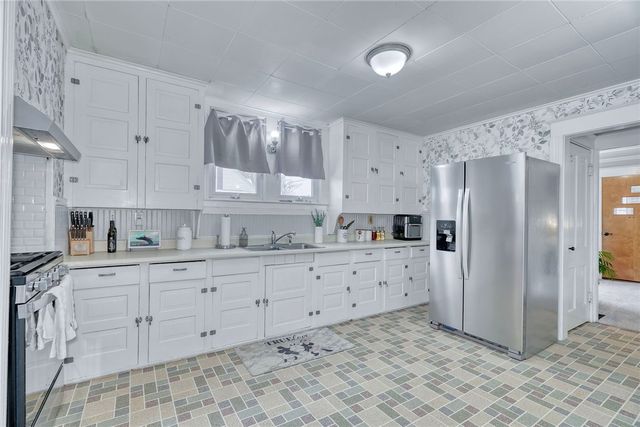 113 W Main Street, Manchester, NY 14548