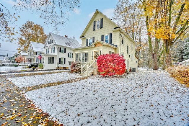 113 W Main Street, Manchester, NY 14548