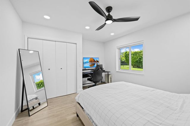 11937 Sandlake Drive, Boca Raton, FL 33428
