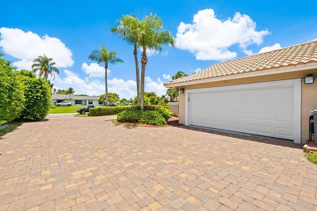 11937 Sandlake Drive, Boca Raton, FL 33428