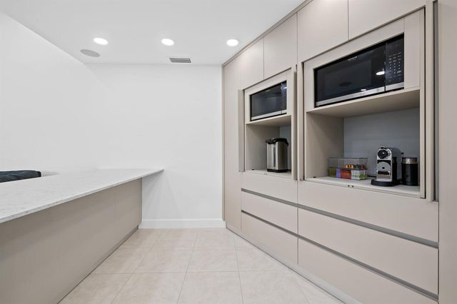 11937 Sandlake Drive, Boca Raton, FL 33428