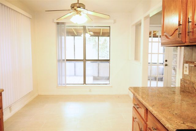 711 Dickey Drive, Euless, TX 76040