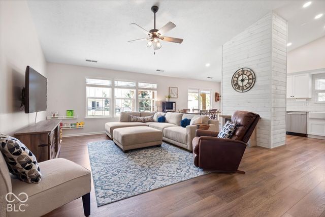 9348 N Bayfield Drive, Mccordsville, IN 46055