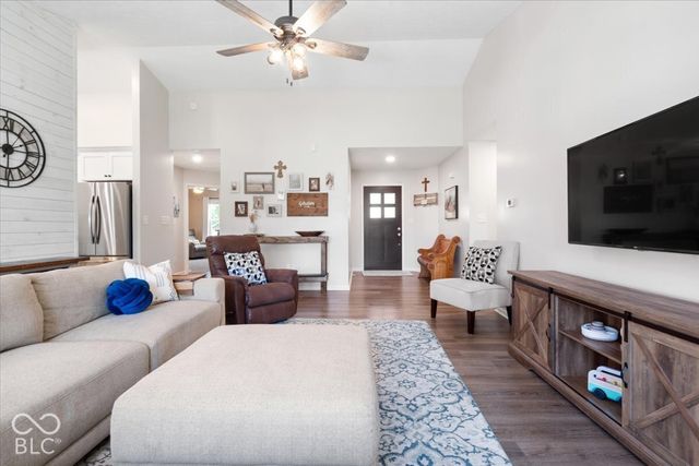 9348 N Bayfield Drive, Mccordsville, IN 46055