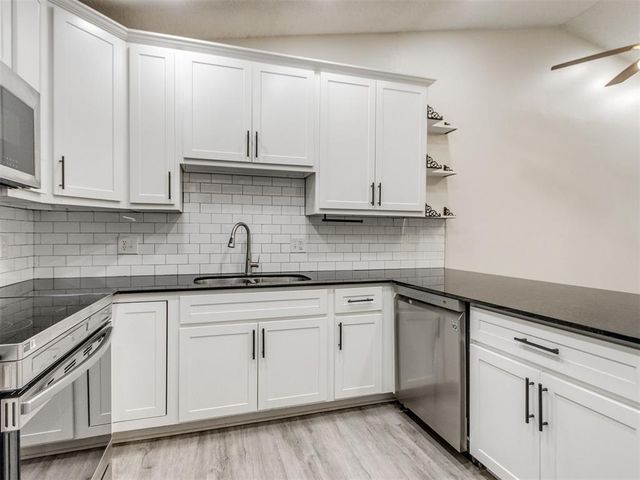 6813 NW 64th Terrace, Oklahoma City, OK 73132