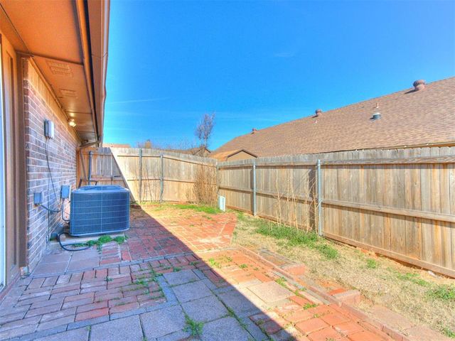 6813 NW 64th Terrace, Oklahoma City, OK 73132