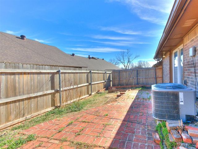 6813 NW 64th Terrace, Oklahoma City, OK 73132