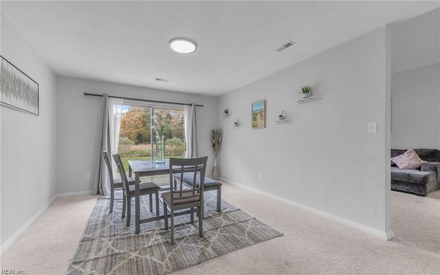 42 Banister DR, Hampton, VA 23666