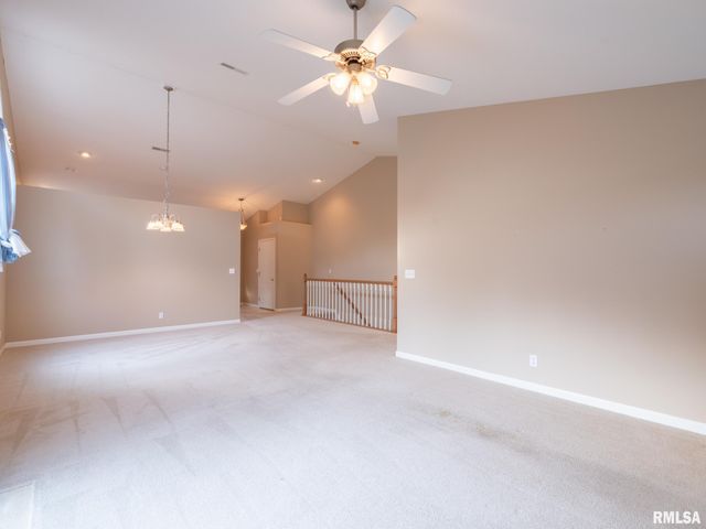 1602 INDIGO Drive, Morton, IL 61550