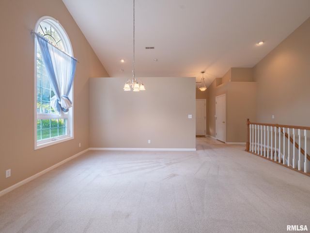 1602 INDIGO Drive, Morton, IL 61550