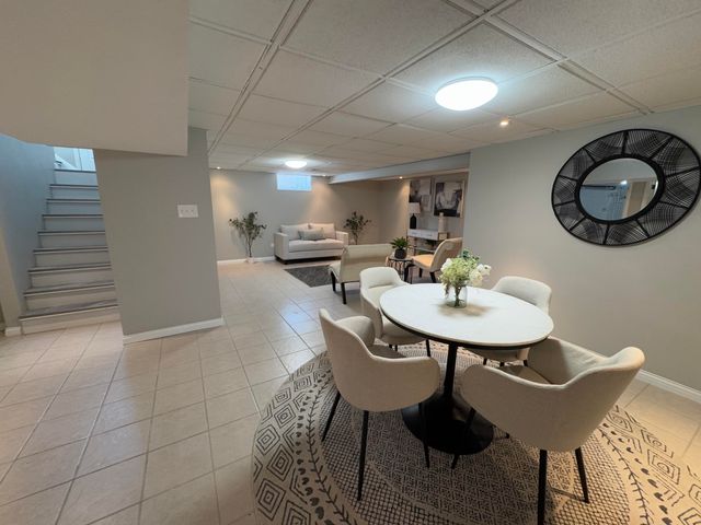 8009 Greenwood Avenue, Munster, IN 46321