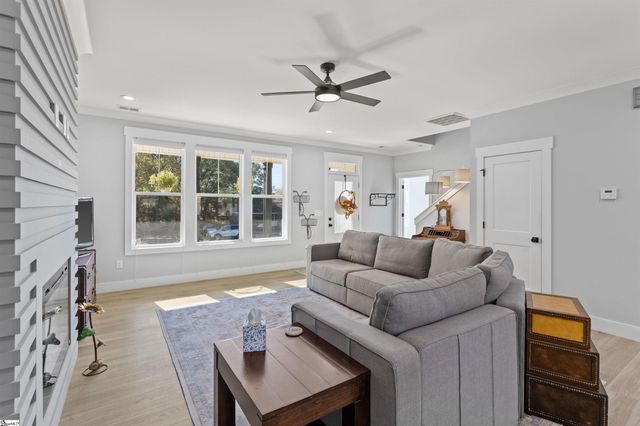 3 Sunset Court, Williamston, SC 29697
