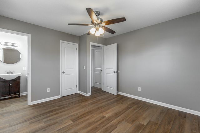 525 Pinewood Circle, Fort Oglethorpe, GA 30742