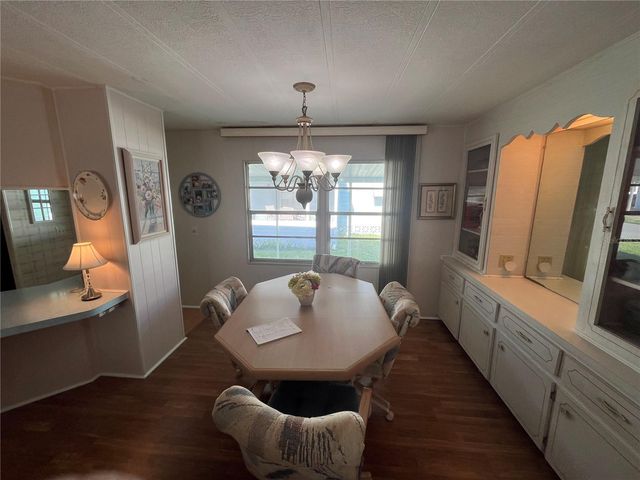 423 CERVINA DRIVE, Venice, FL 34285