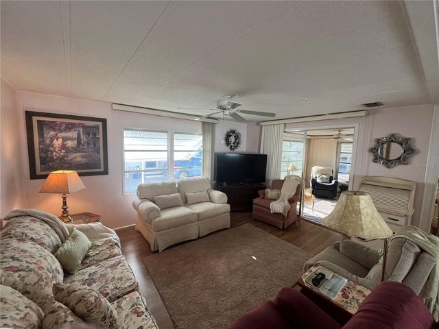 423 CERVINA DRIVE, Venice, FL 34285