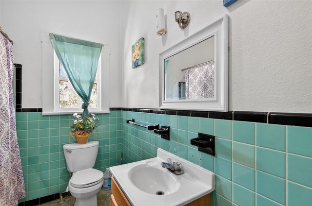200 N ORANGE AVENUE, Fort Meade, FL 33841