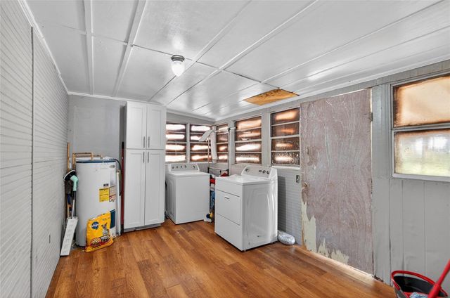 200 N ORANGE AVENUE, Fort Meade, FL 33841