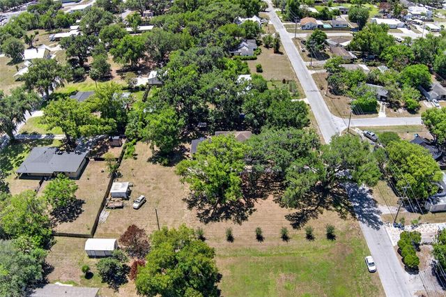 200 N ORANGE AVENUE, Fort Meade, FL 33841