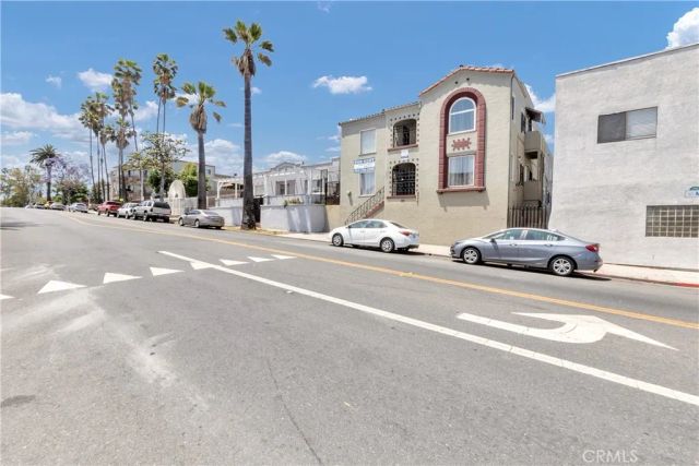 1211 Magnolia Avenue, Long Beach, CA 90813