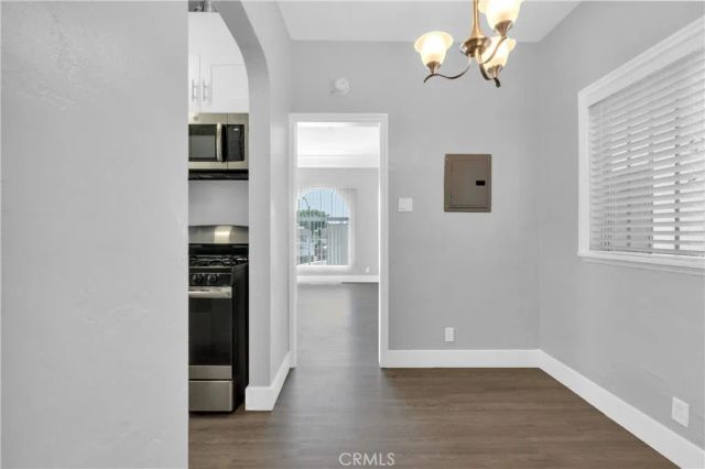 1211 Magnolia Avenue, Long Beach, CA 90813
