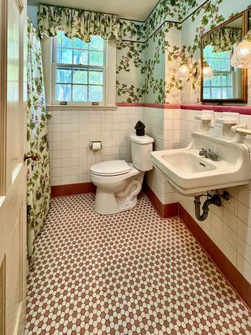 940 Ellis Avenue, Orangeburg, SC 29115