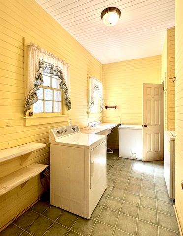 940 Ellis Avenue, Orangeburg, SC 29115