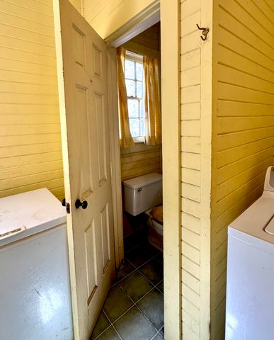 940 Ellis Avenue, Orangeburg, SC 29115