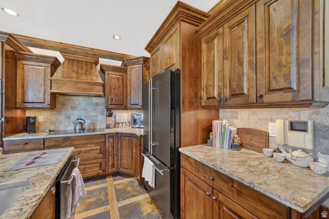 973 E TALIESEN CV, Midvale, UT 84047