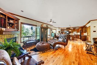 973 E TALIESEN CV, Midvale, UT 84047