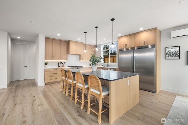 19742 20th Avenue NW, Shoreline, WA 98177