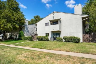4920 Byers Avenue A, Fort Worth, TX 76107