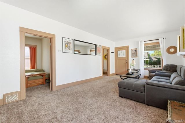 240 S 5th Avenue, Brighton, CO 80601